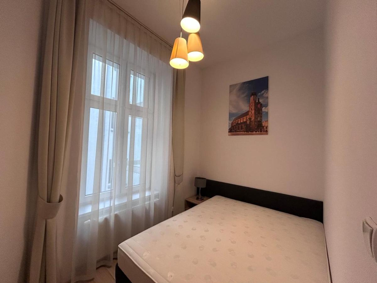 Apartment Old Town Bosacka Str - 10 Krakau